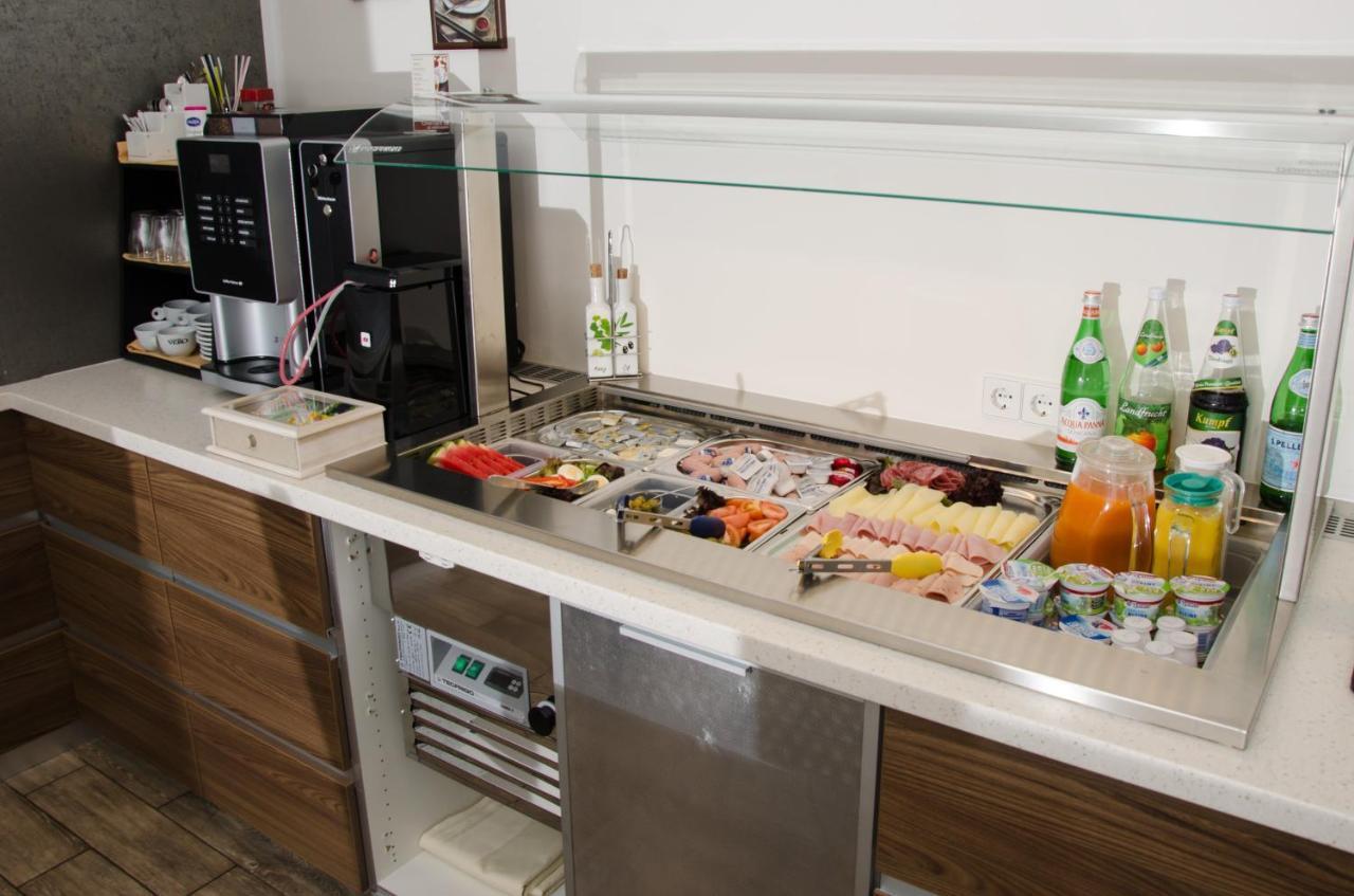 Hotel -Restaurant Taormina Birkenfeld  ภายนอก รูปภาพ